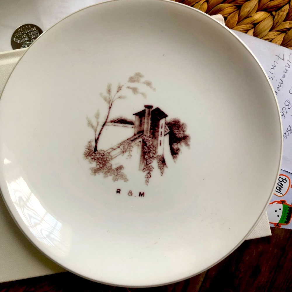 My. Fuji collector plate with tag.